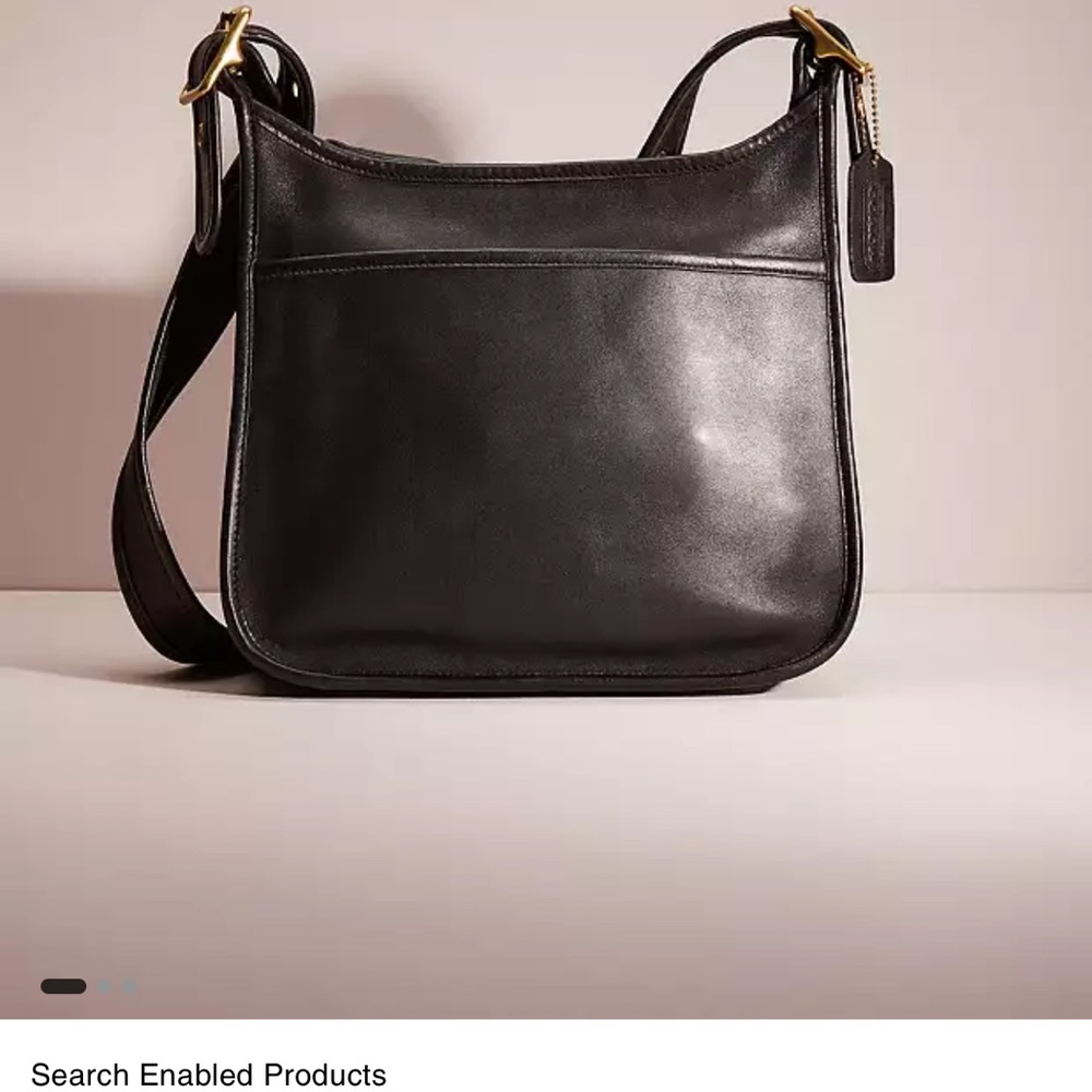 Coach Vintage Legacy Zip Bag-D2P 8866 Black. VGUC